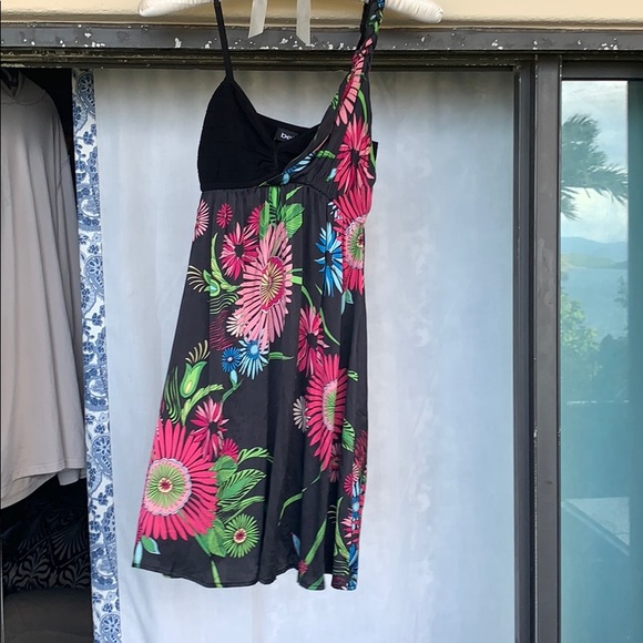 Adorable multi color tropical floral summer dress - Picture 6 of 7